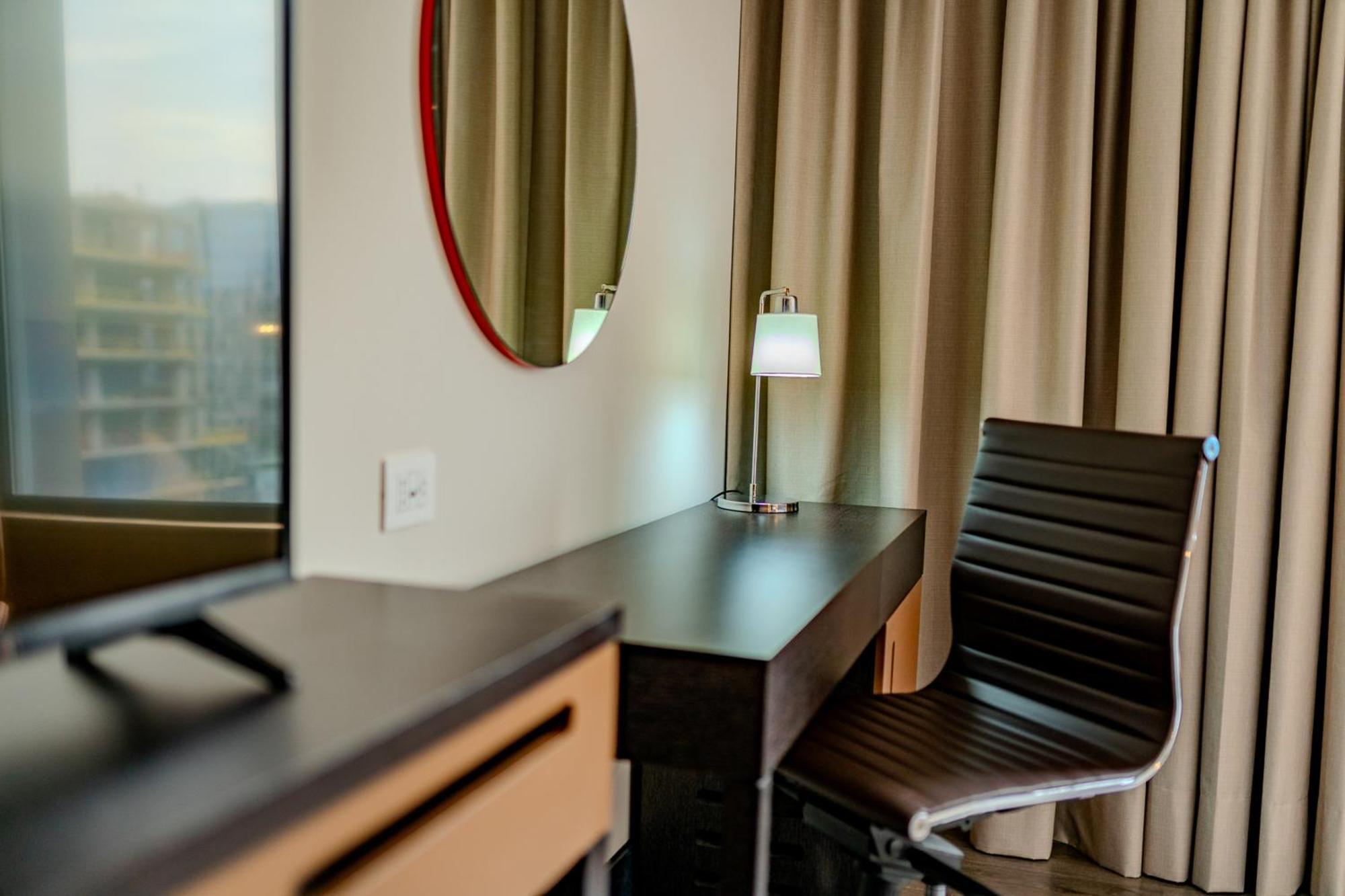 Hampton By Hilton Santiago Las Condes Exterior photo